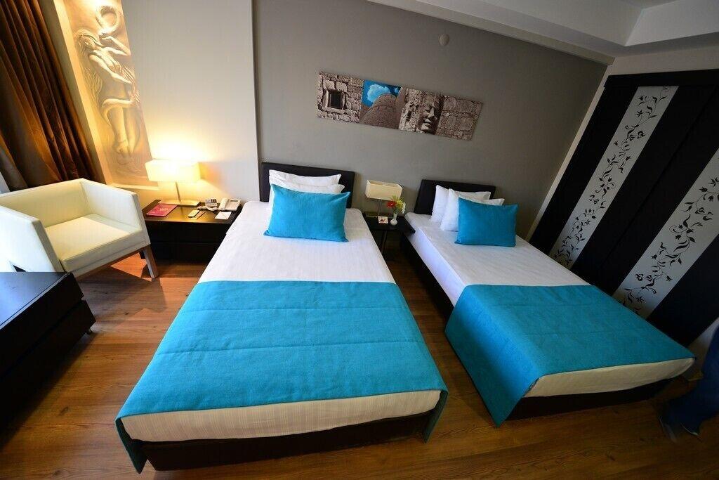 May Park Hotel Ізмір Екстер'єр фото