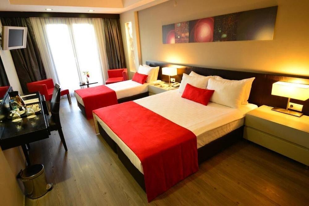 May Park Hotel Ізмір Екстер'єр фото