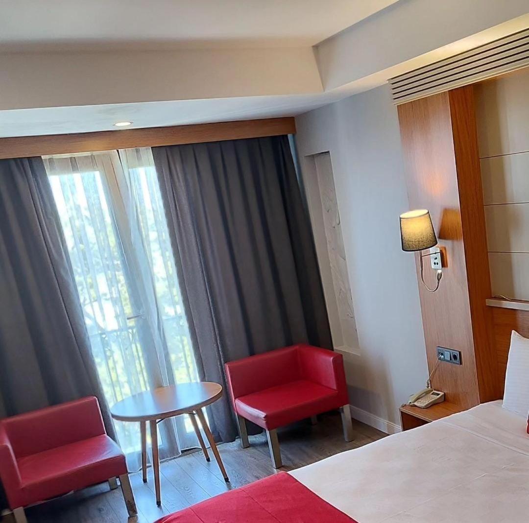 May Park Hotel Ізмір Екстер'єр фото