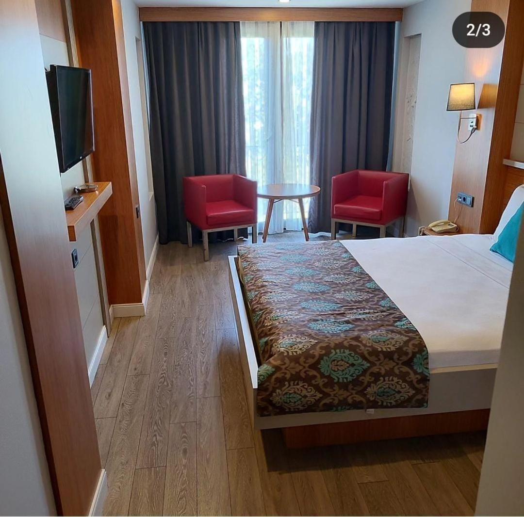 May Park Hotel Ізмір Екстер'єр фото