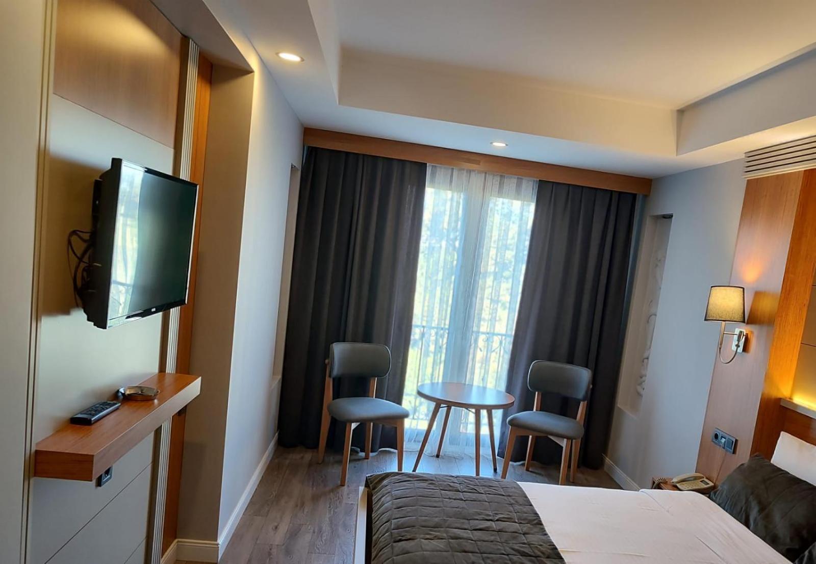 May Park Hotel Ізмір Екстер'єр фото